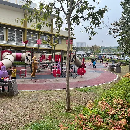 Homestay Jiejie Putrajaya P16 Wifi Netflix Exterior photo