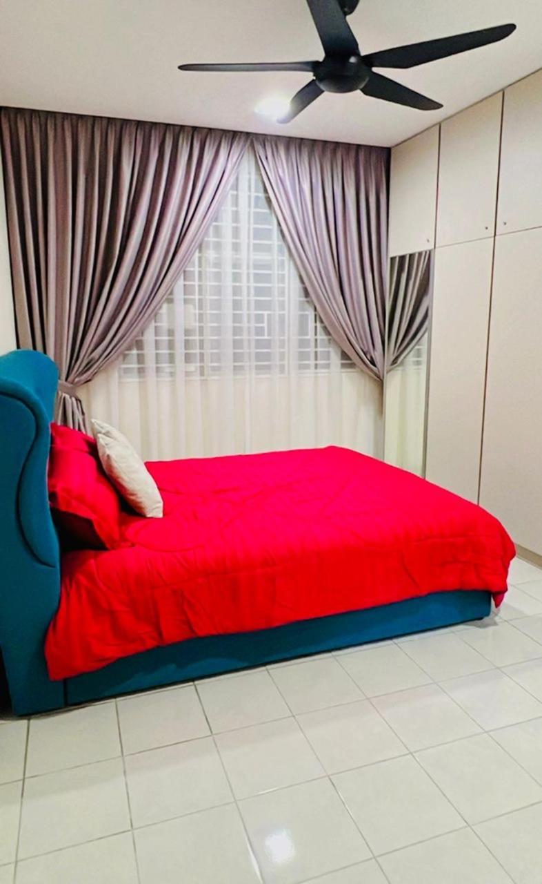 Jiejie P16 Wifi Netflix Apartment *