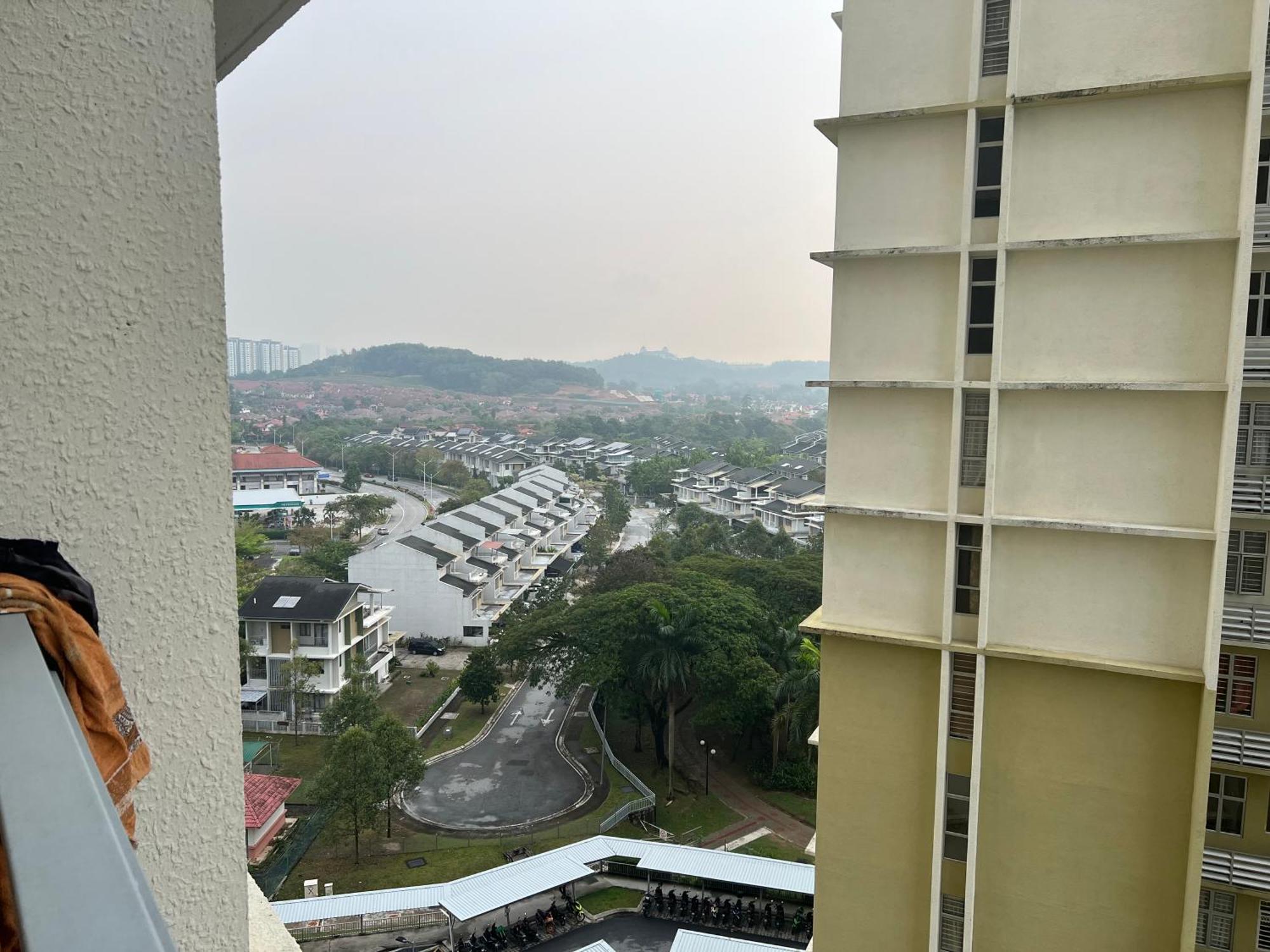 Apartment Jiejie P16 Wifi Netflix Putrajaya